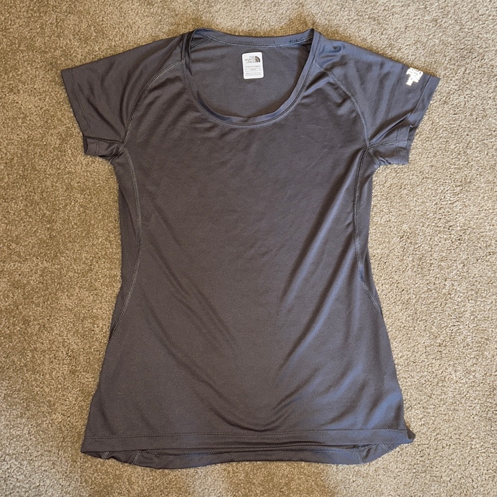 The North Face Gray Flash Dry Active Short Sleeve Tee Shirt
